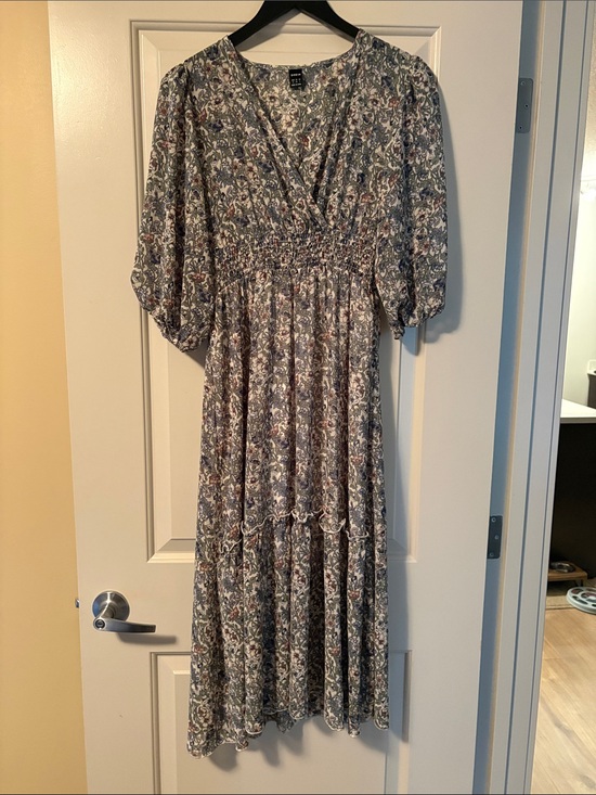 SHEIN Dresses & Skirts - SHEIN Neutral Floral Maxi Dress with Smocked Waist